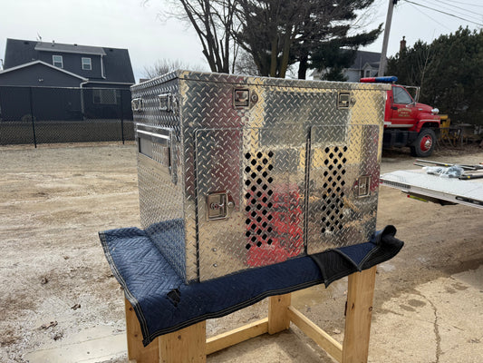 Two-Hole Dog Box with Top Storage